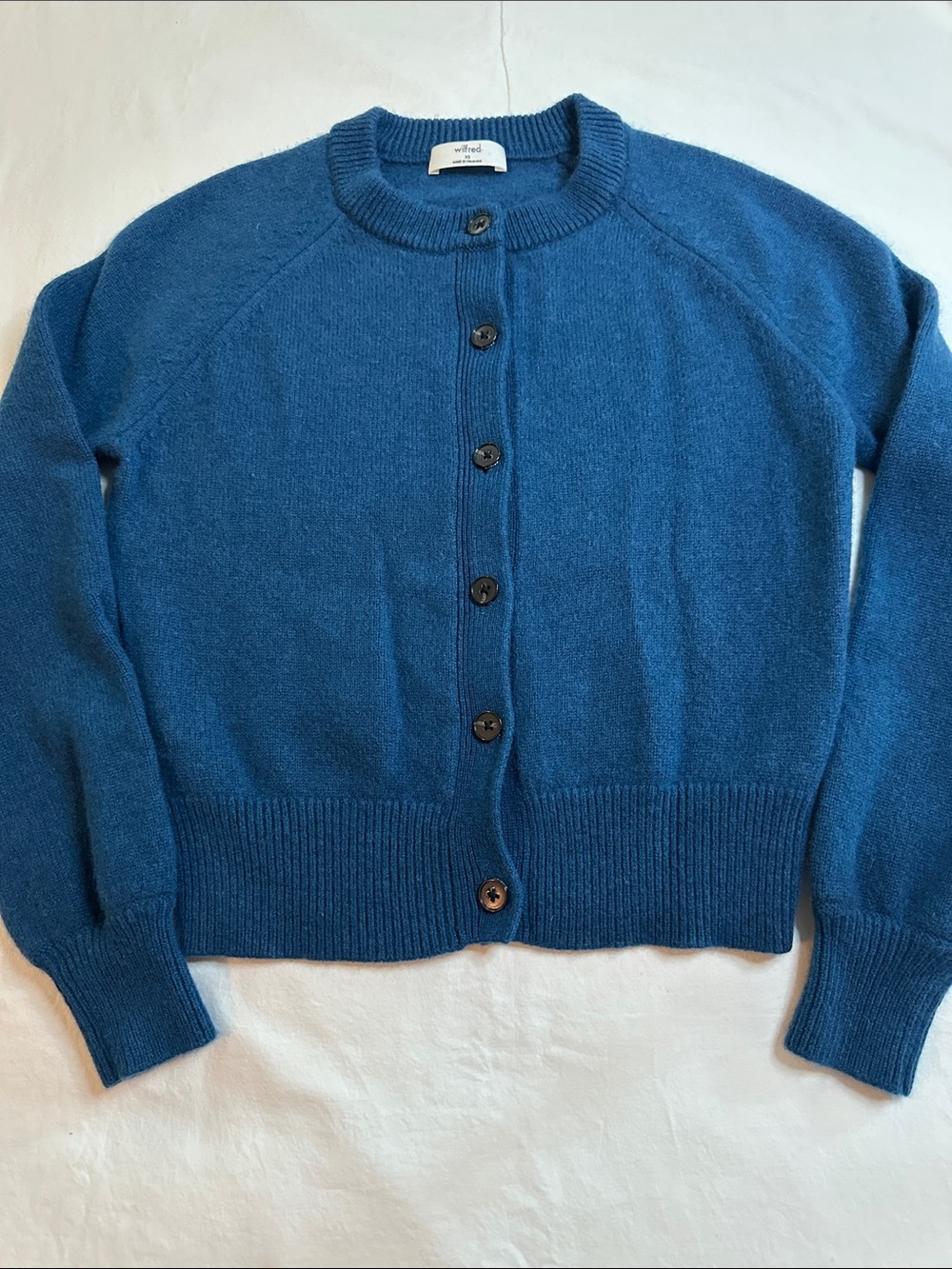 Aritzia Wilfred Essential Wool Cashmere London
Cardigan Size XS